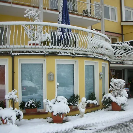 Zum Engel Hotel