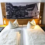 Zum Engel Отель 3*