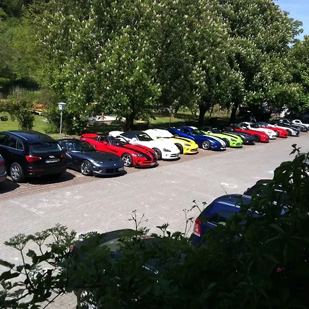 Zum Engel מלון מספלברון