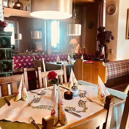 Zum Engel מספלברון